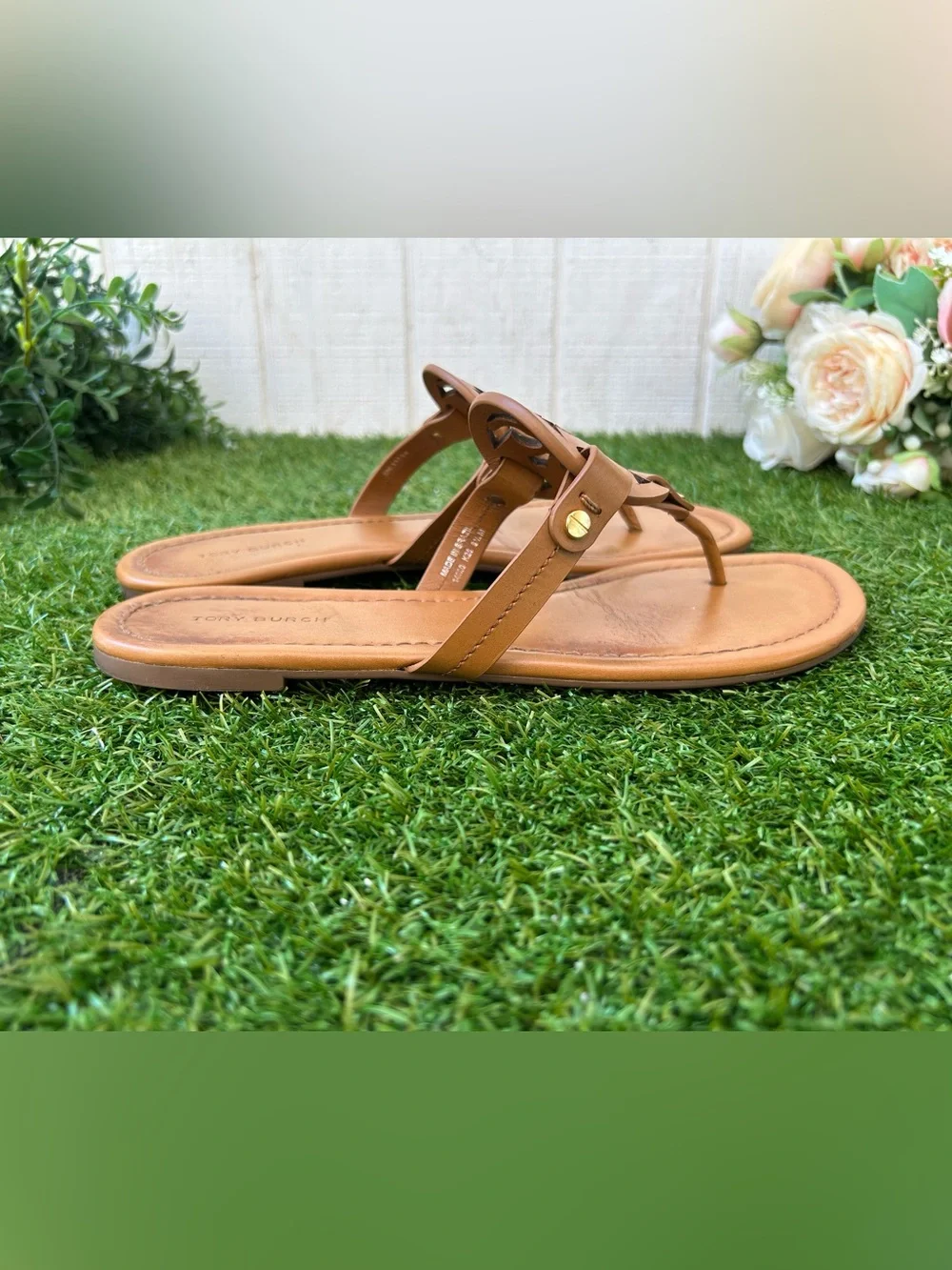Tory Burch🍁🍂Miller sandals vintage Vachetta Womens size 8.5 gently used